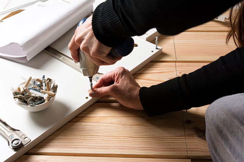 Local Cabinet Hardware Repair in Lake Forest, CA