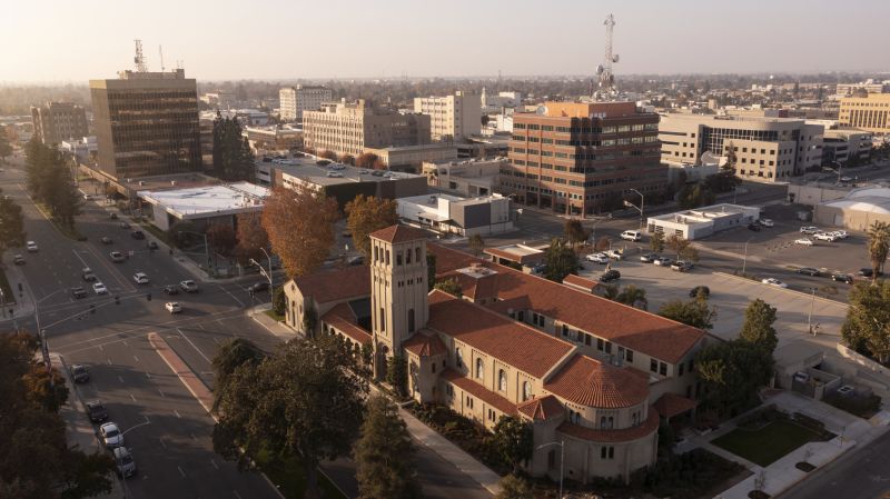 Local Cabinet Pulls Replacement in Bakersfield, CA