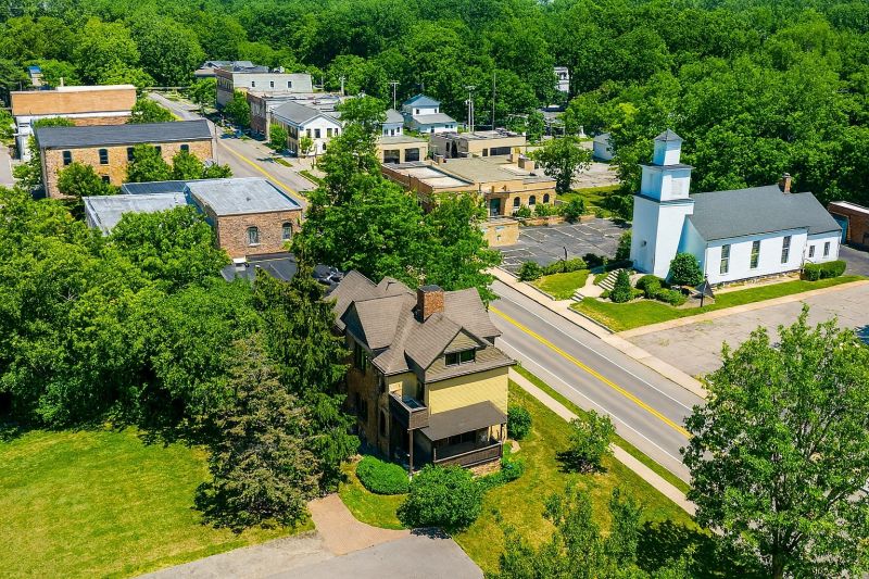 Local Door Refacing in Clarkston, MI